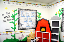 Load image into Gallery viewer, Jumbo Farm Friends Bulletin Board Set